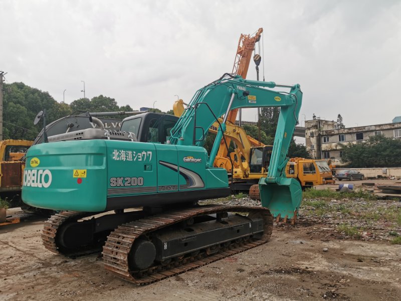 Kobelco SK200-8 Excavator