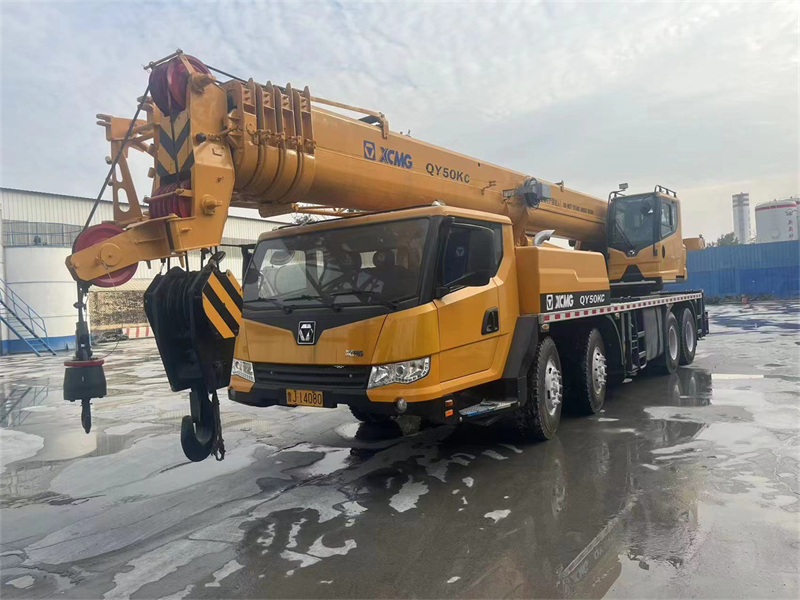 xcmg qy50 50ton truck crane