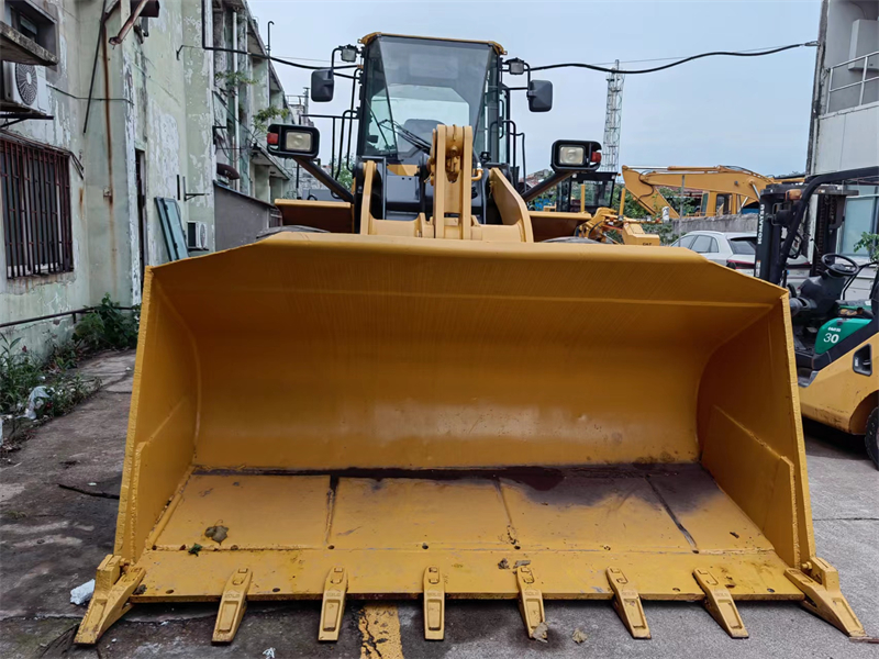 used komatsu wa380-6 loader