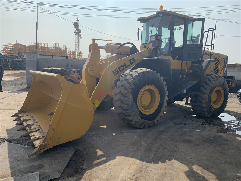 SDLG 956L Loader