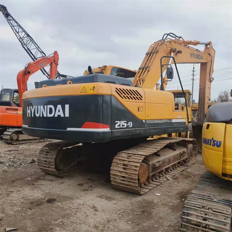 Hyundai 215-9T Excavator