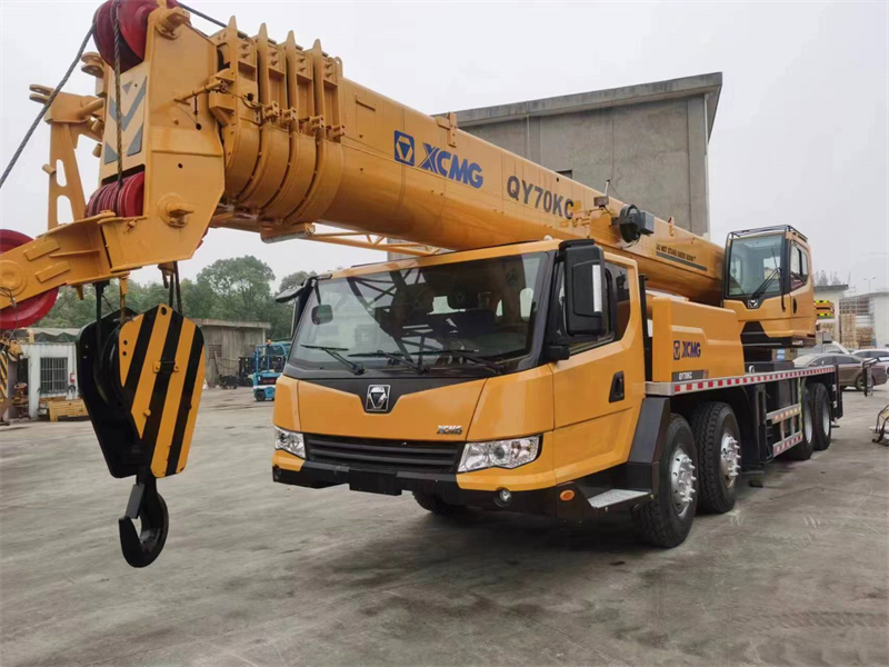 China crane xcmg 70ton QY70k truck crane