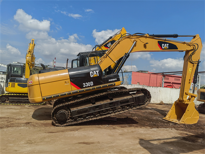 Caterpillar 330d excavator
