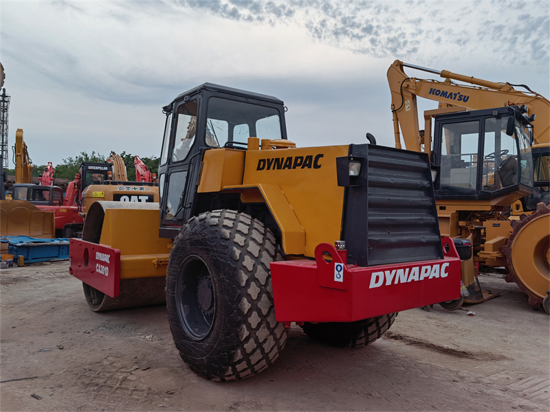 Dynapac CA301D Road Roller