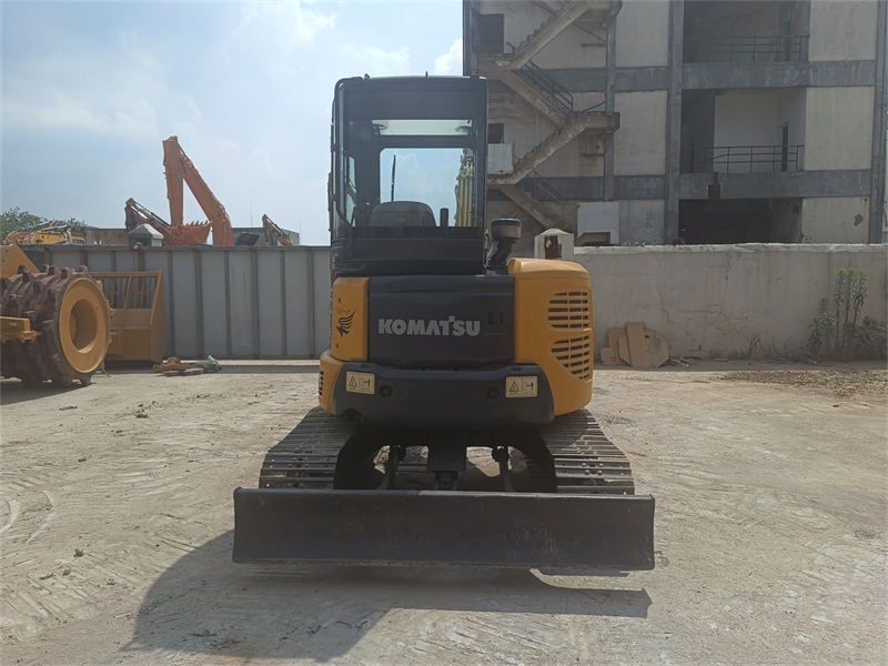komatsu excavator pc55mr-2