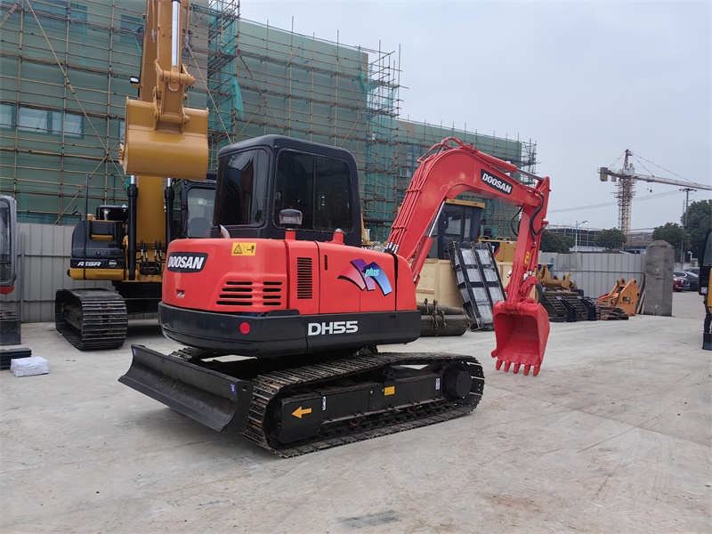 doosan 55 5ton small excavator dh55