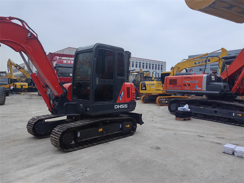 doosan 55 5ton small excavator dh55