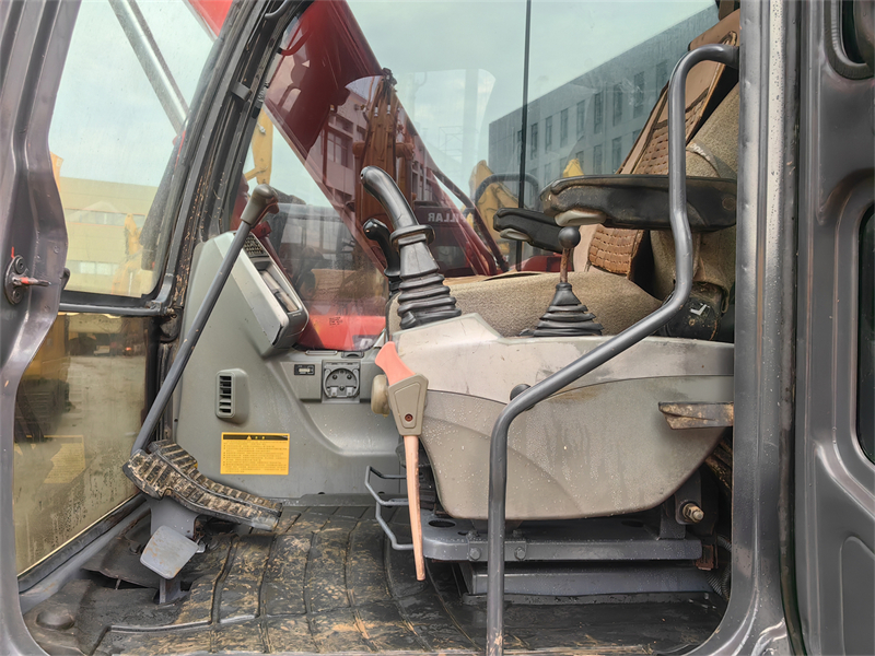 Doosan DX80-9 Excavator