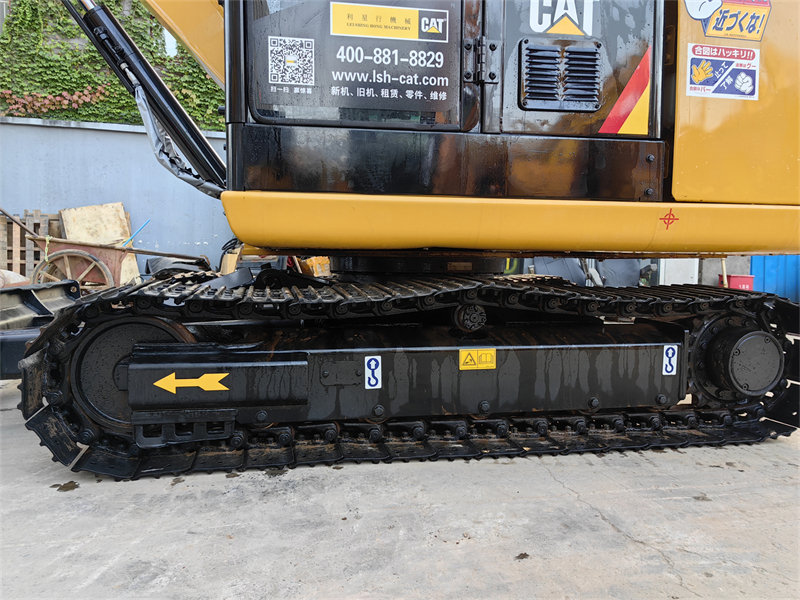 Cat excavator 305.5e