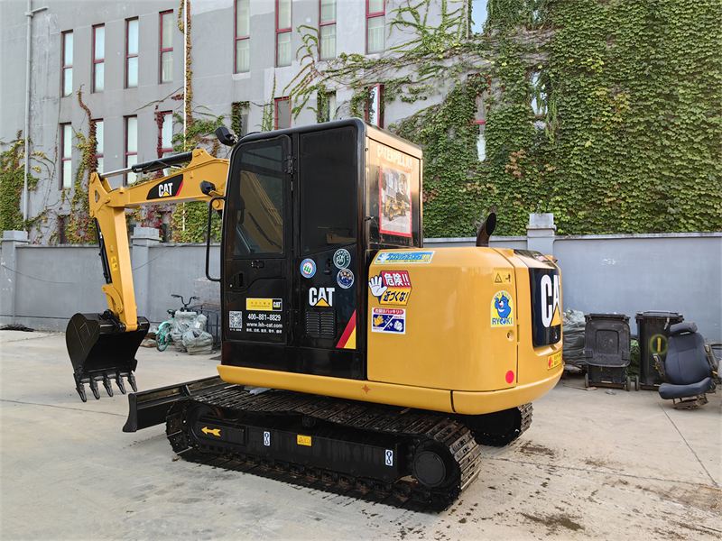 Cat excavator 305.5e