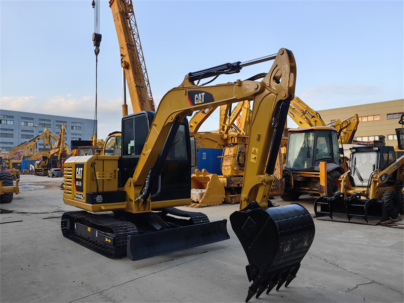 Cat excavator 305.5e