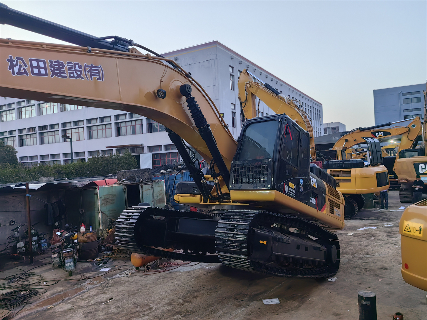 CAT 330D2 Crawler Excavator