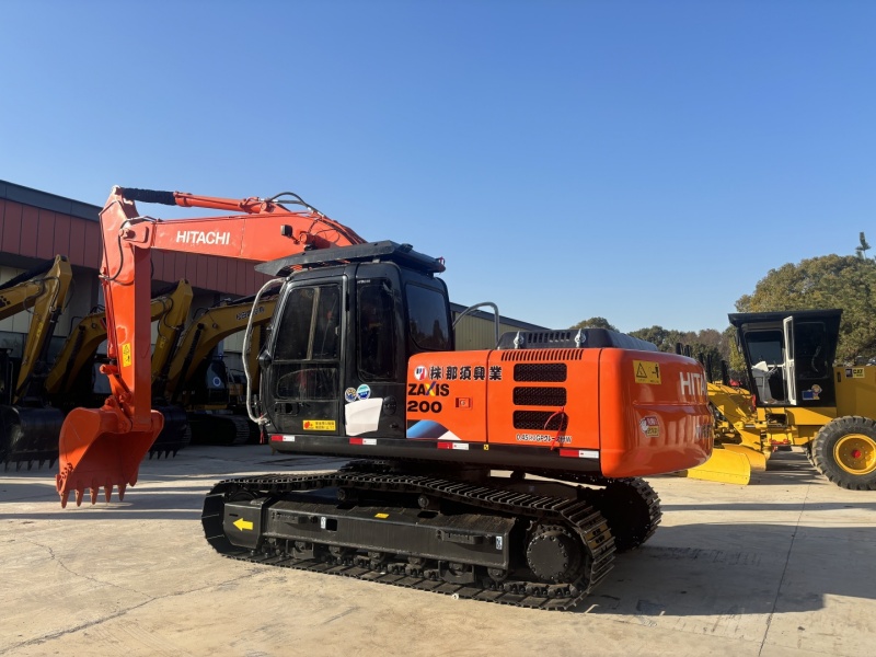 Hitachi zx200-3G excavator