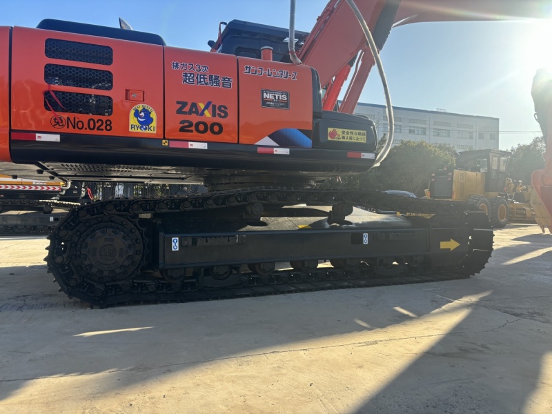 Hitachi zx200-3G excavator