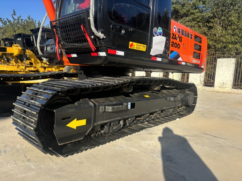 Hitachi zx200-3G excavator