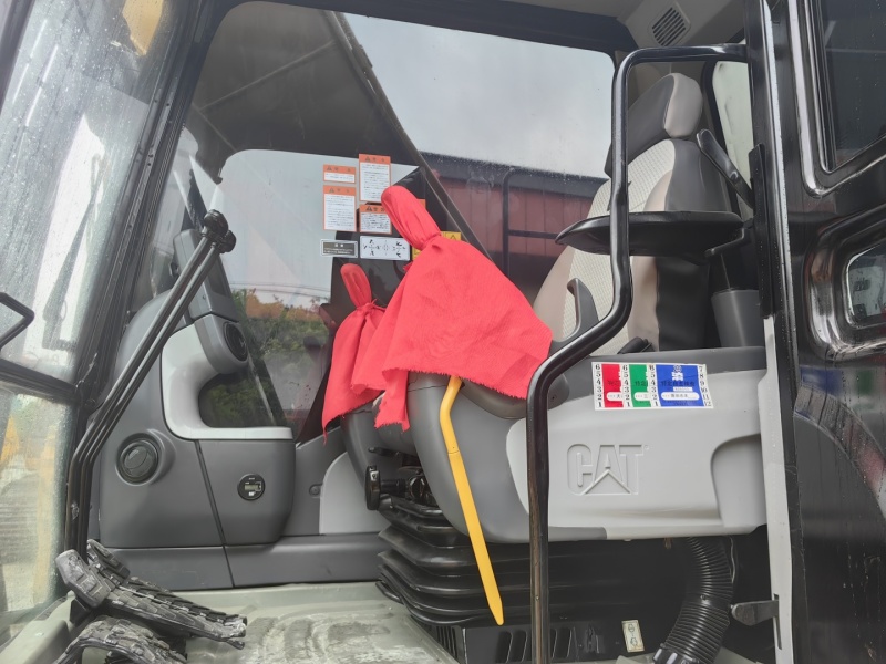 Used Cat 320D2 Excavator