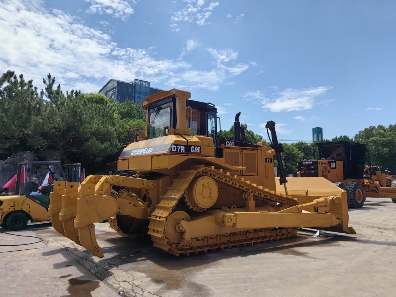 Used Bulldozer Caterpillar D7R