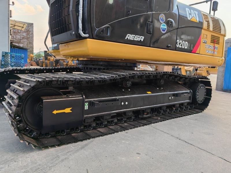 Caterpillar 320d excavator