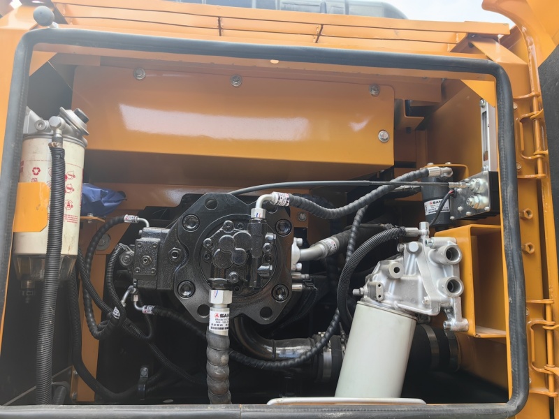 SANY SY215C excavator