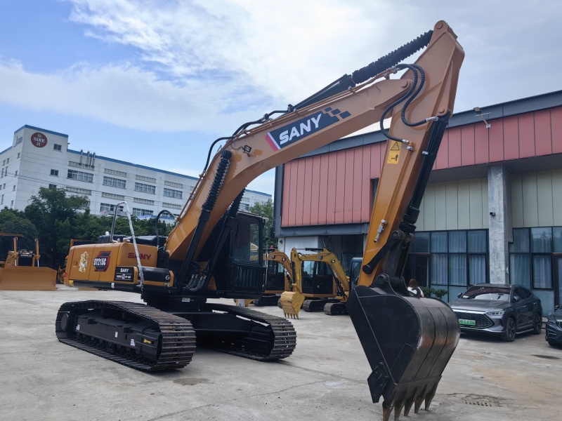 SANY SY215C excavator