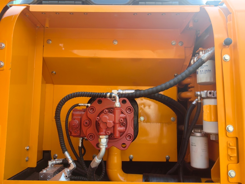 HYUNDAI 220LC-9S Crawler Excavator