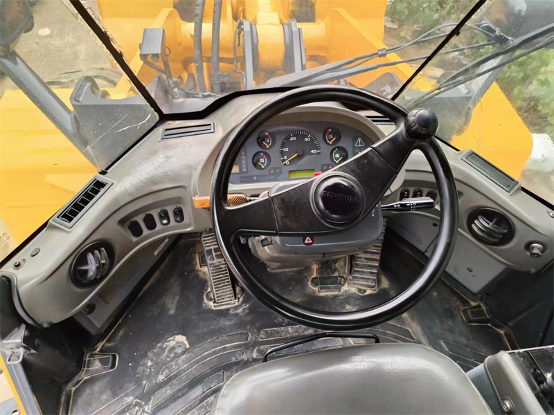 used komatsu wa380-6 loader