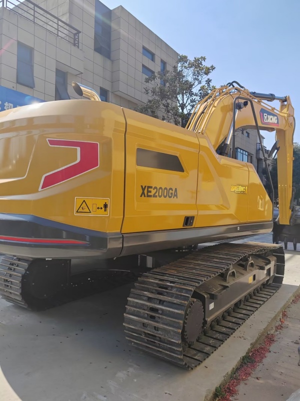 xcmg xe200 excavator