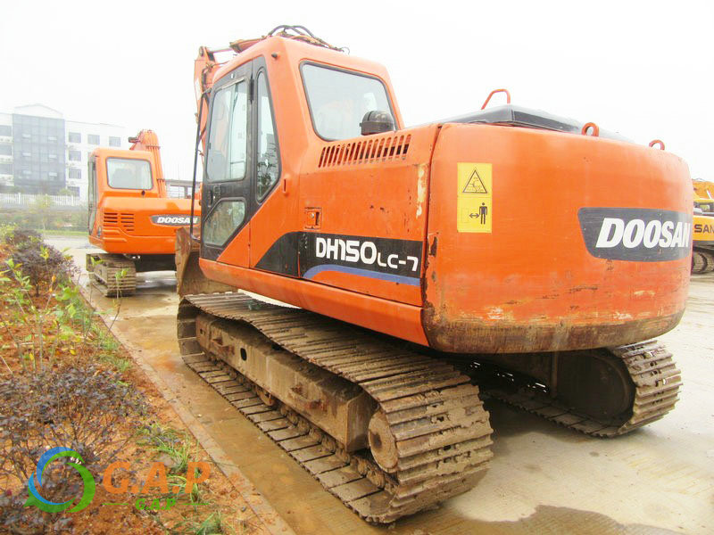 Doosan DH150-7 Excavator