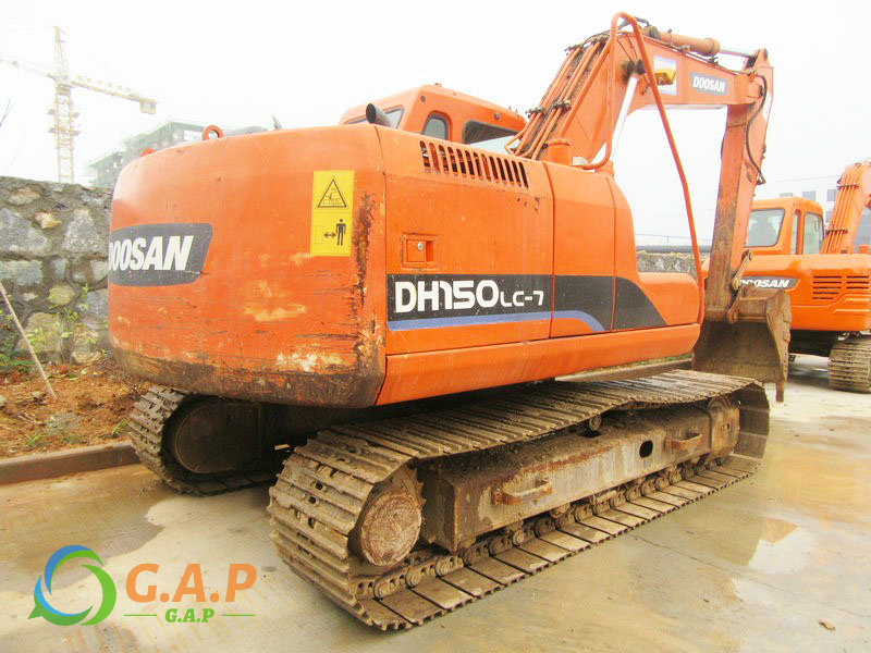 Doosan DH150-7 Excavator