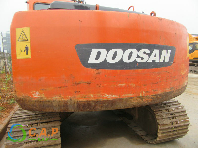 Doosan DH150-7 Excavator