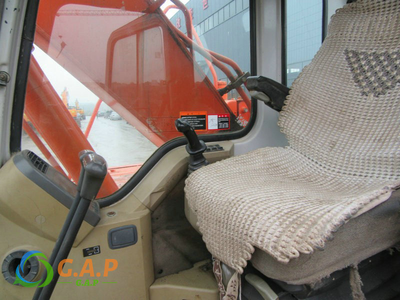 Doosan DH150-7 Excavator
