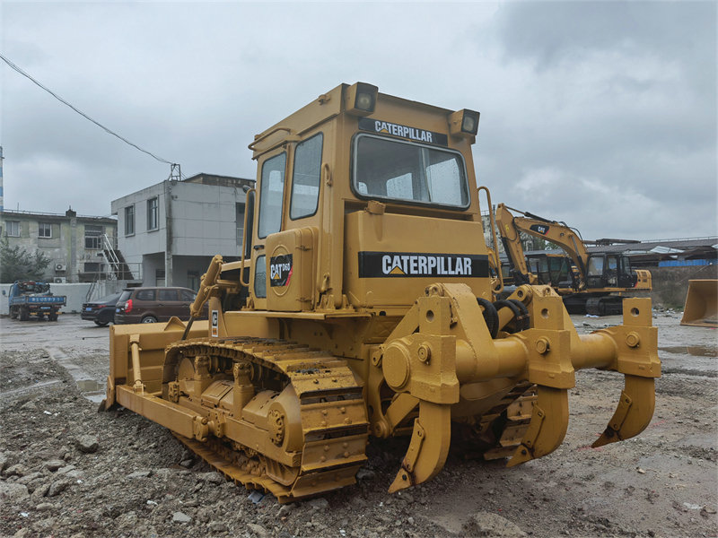 Caterpillar D6D  Bulldozer