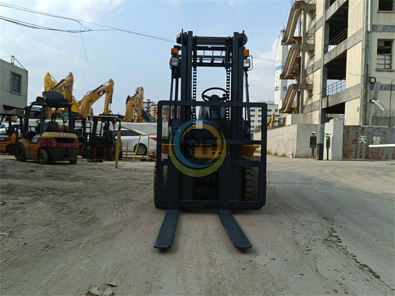 komatsu fd30-17 3t forklift