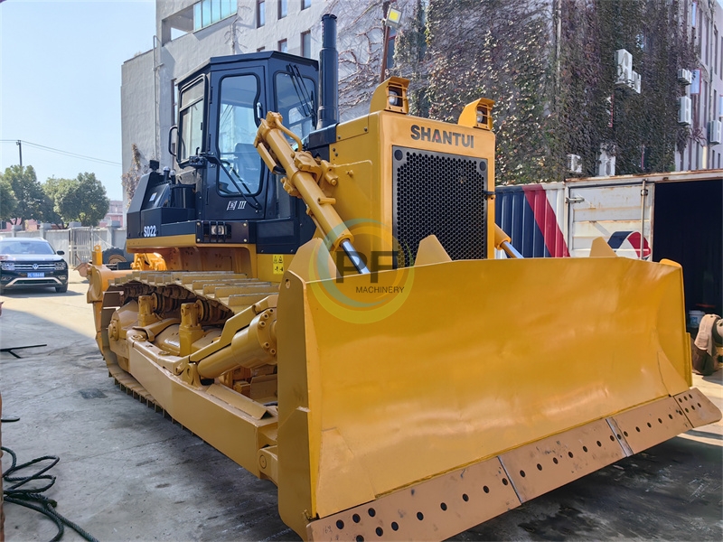 SHANTUI SD22  Bulldozer