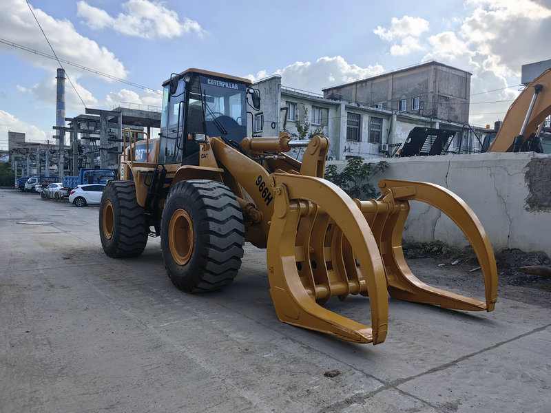 used loader cat 966h with clamp