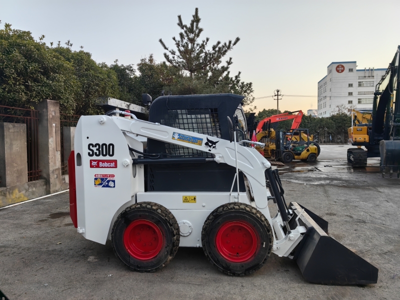 Used Bobcat Skid steer loader S300