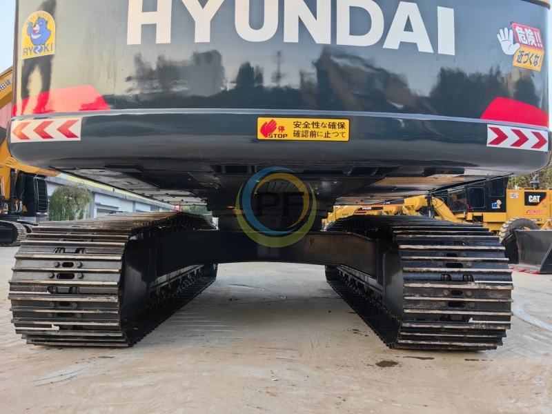 Used Hyundai 220Lc-9 Excavator