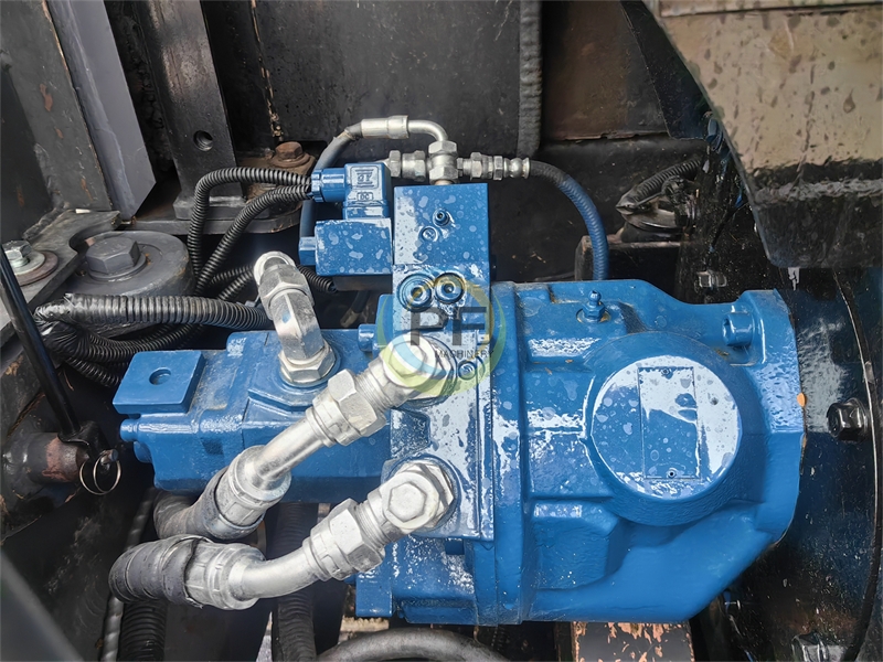 Doosan DH60 Mini Excavator