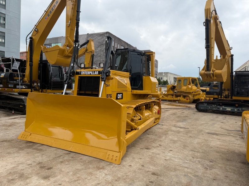 Caterpillar D7 Dozer for sale in China