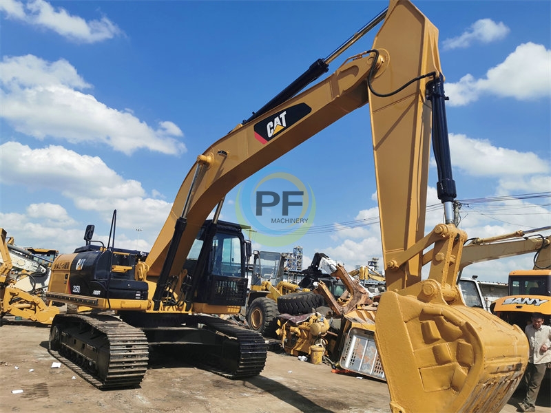  Cat 325d excavator 