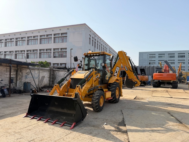 Jcb backhoe 3cx with 2026