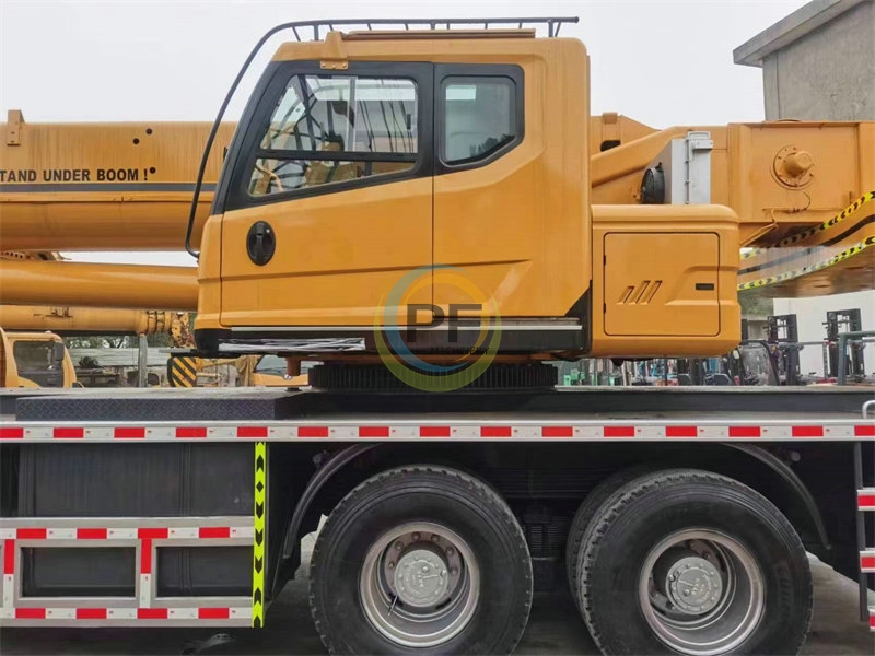 China crane xcmg 70ton QY70k truck crane