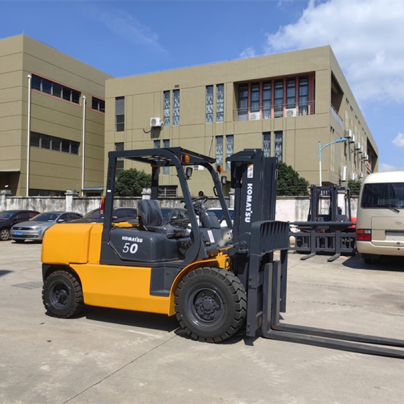komatsu fd50 5ton forklift
