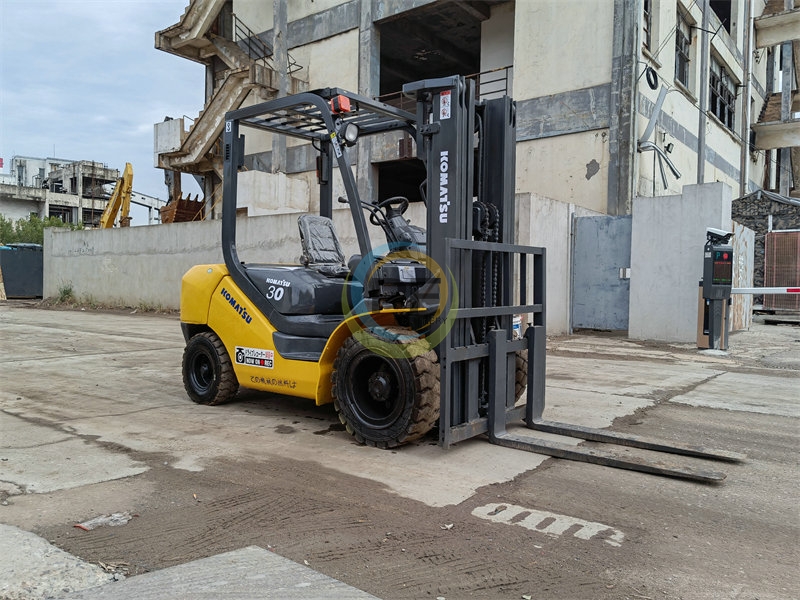 used forklift 3ton 4.5m high