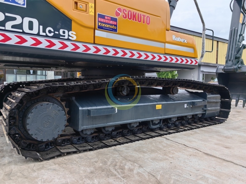 Hyundai 220-9s Excavator