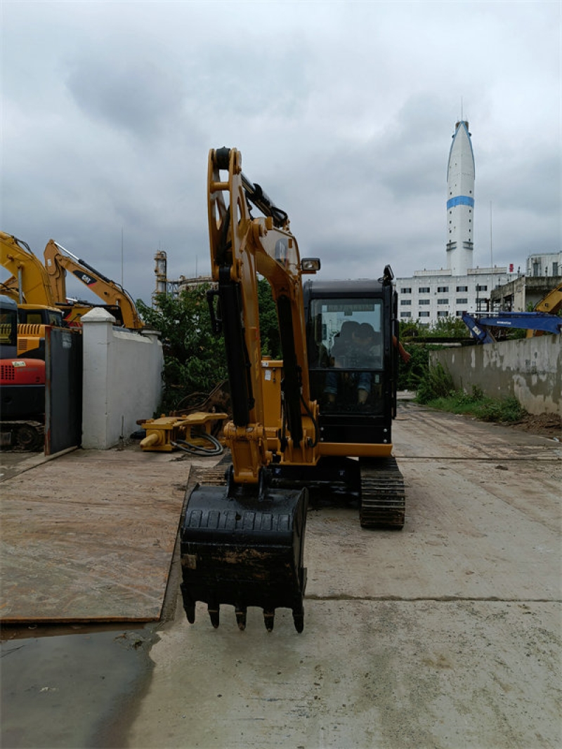 used excavator caterpillar 306E2 