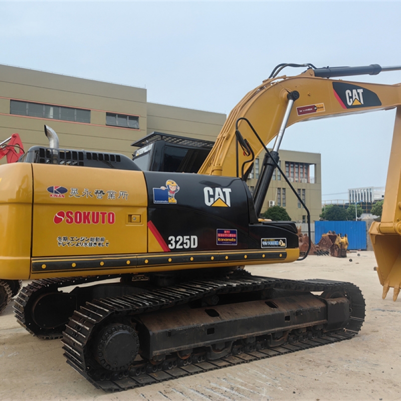 Caterpillar 325D Excavator