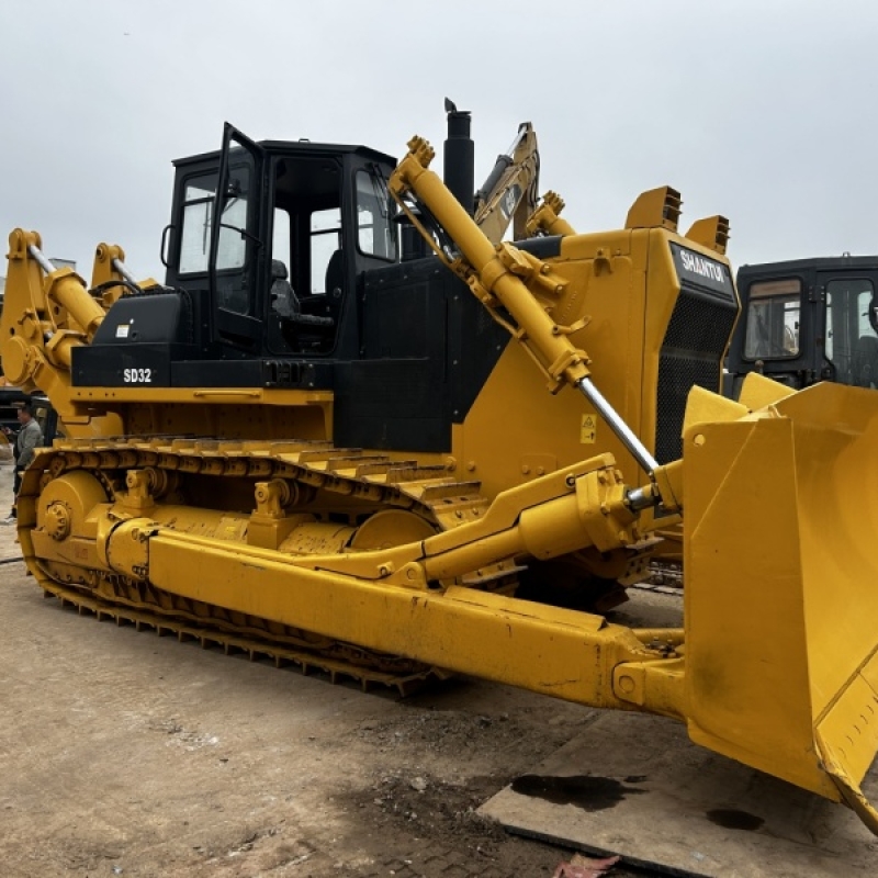 SHANTUI SD32  Bulldozer