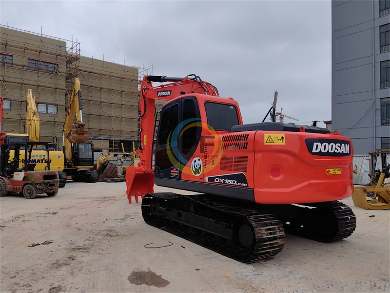Doosan DX150LC excavator