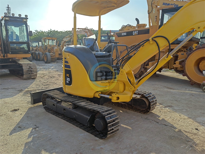 used komatsu excavator pc30